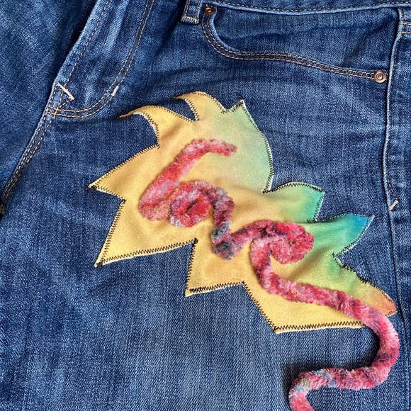 Jeans LOYAL MUSE UPCYCLED Sz 8 Reg Embroidery Butterfly Patches LOVE Rainbow 🌈 - Picture 8 of 14